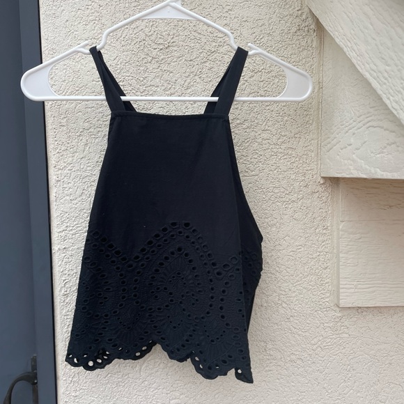 Abercrombie & Fitch Tops - size small abercrombie & fitch halter top//